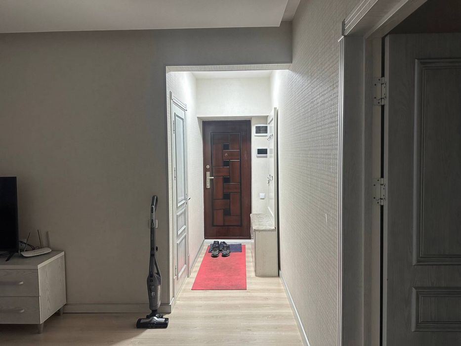 Продается 2 комн квартира на Бодомзор