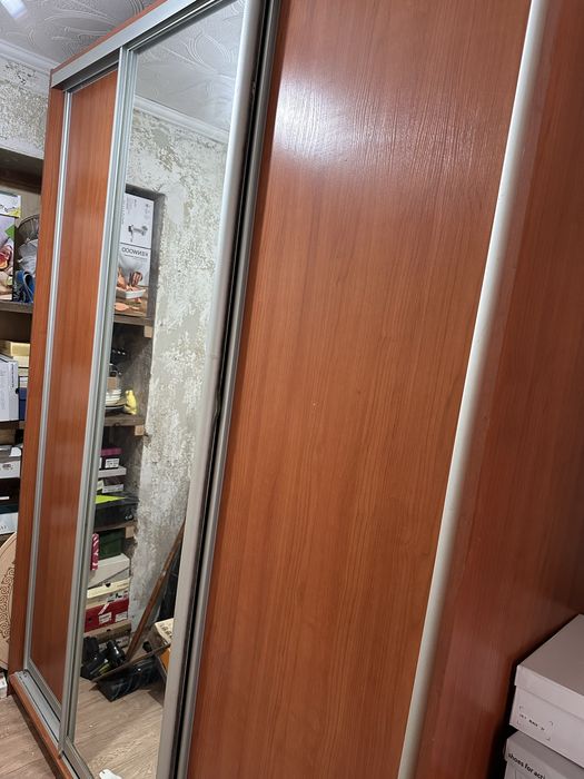 Продам шкаф купе