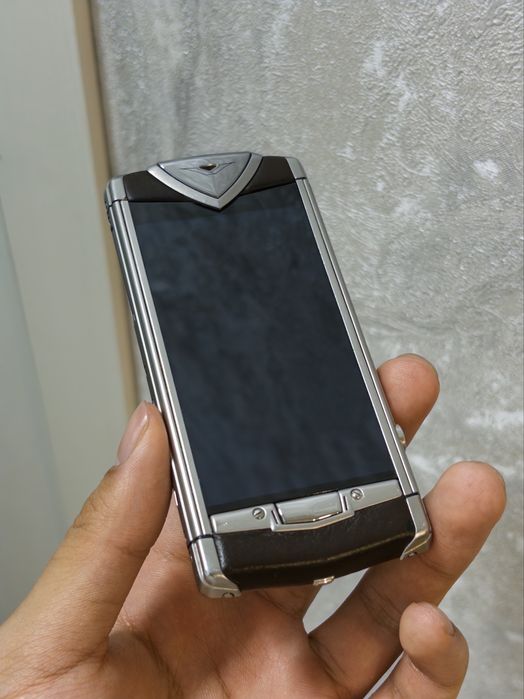 Продам Vertu constelattion touch satin brown