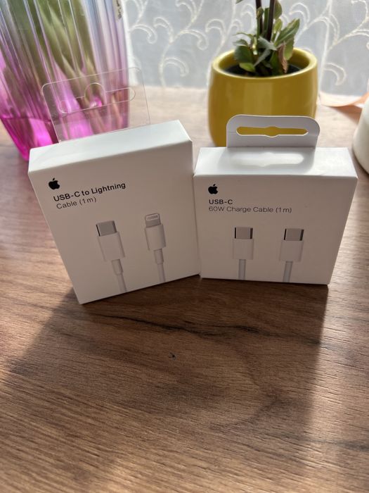 Incarcator + cablu Iphone 15 pro max ; 14 Pro max originale