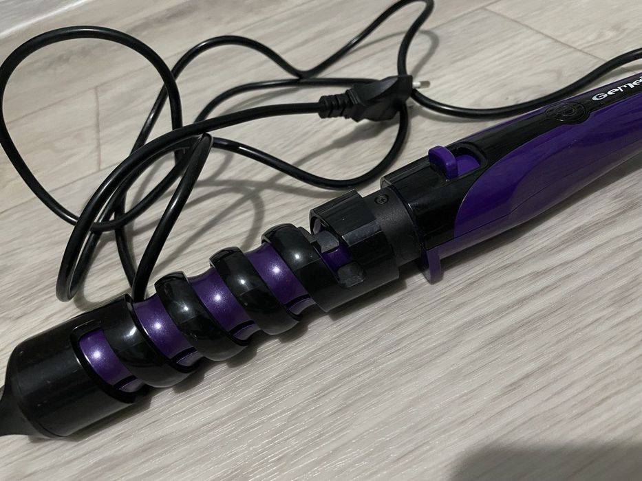 Продам плойку в отличном состоянии!