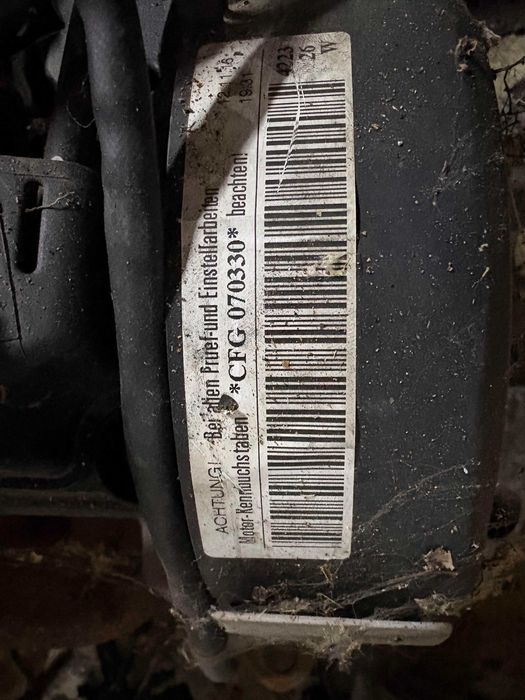 Двигател мотор cfg ауди кю3 q3 audi