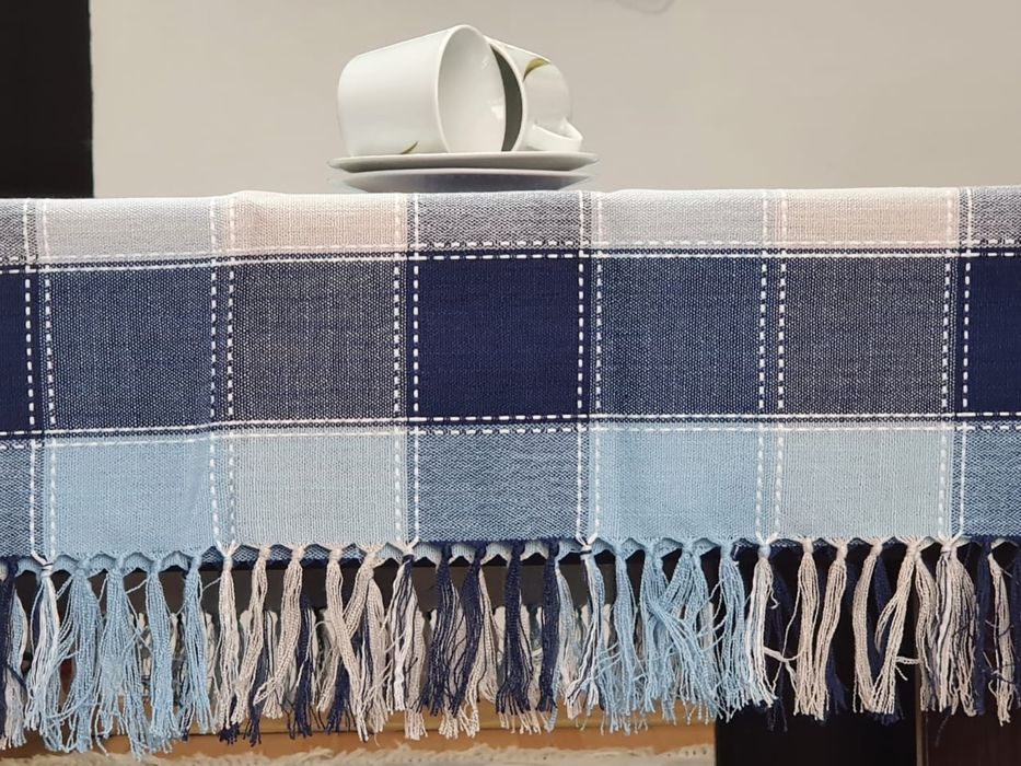 Продам новые текстильные скатерти