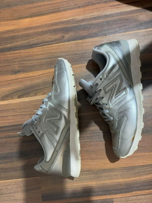 Pantof sport New Balance fetite
