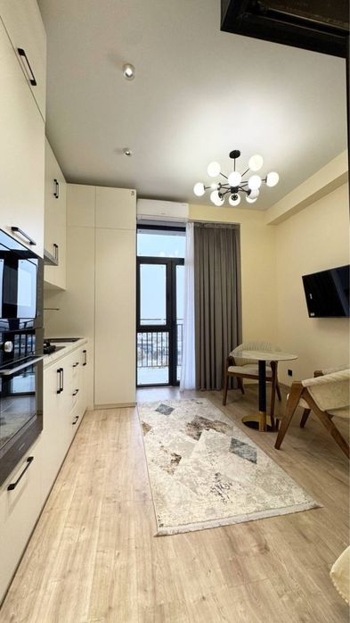 Ул. Шото Руставели.  1в2комнатная. Срочная цена