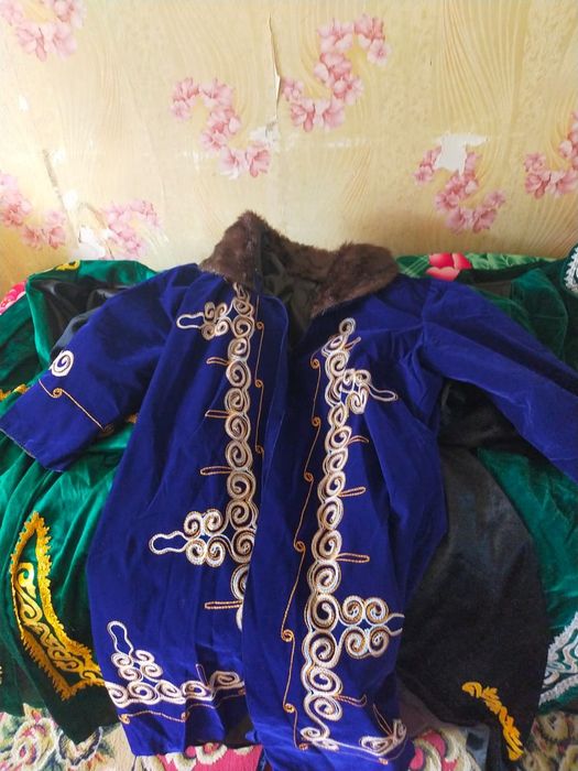 Продам мужские шапаны