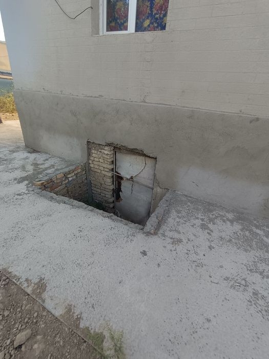 Каробка холатда уй сотилади