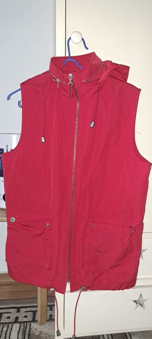 Продам отличный жилет