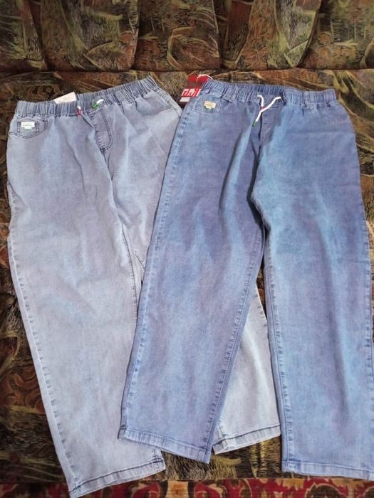 Продам лёгкие  джинсы.