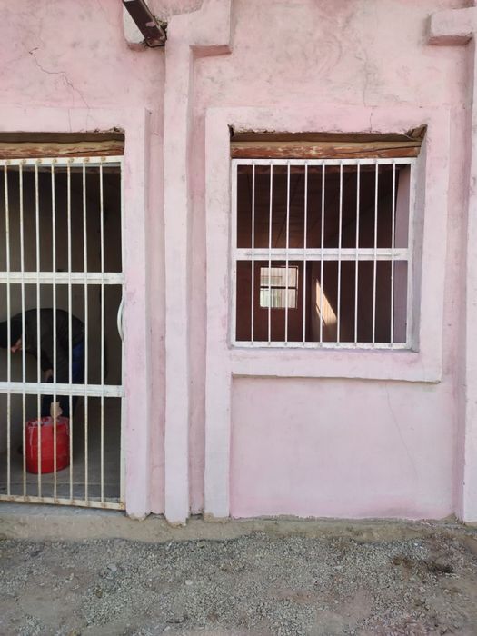 Turtkul Bozarda Dukon sotiladi srocniy