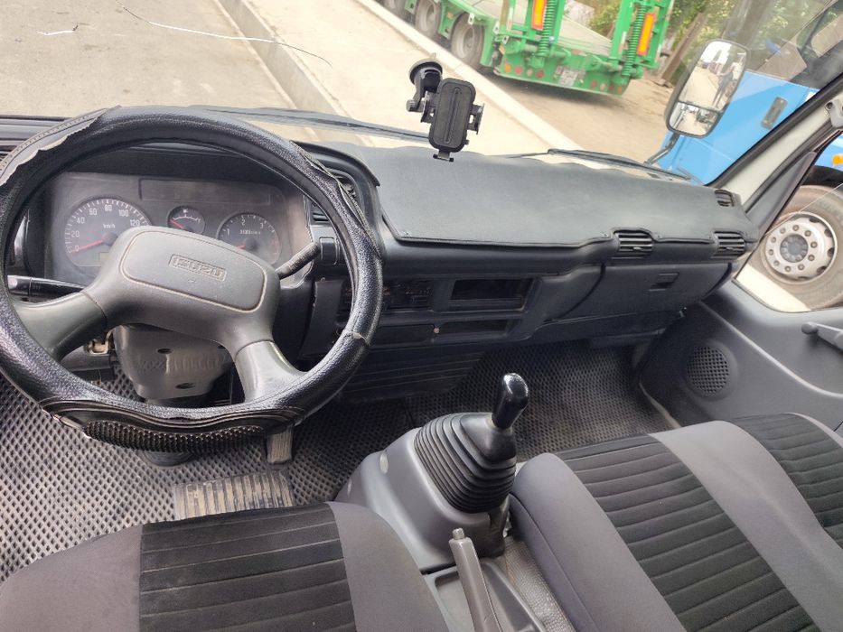 Isuzu samasval zavadskoy 2016