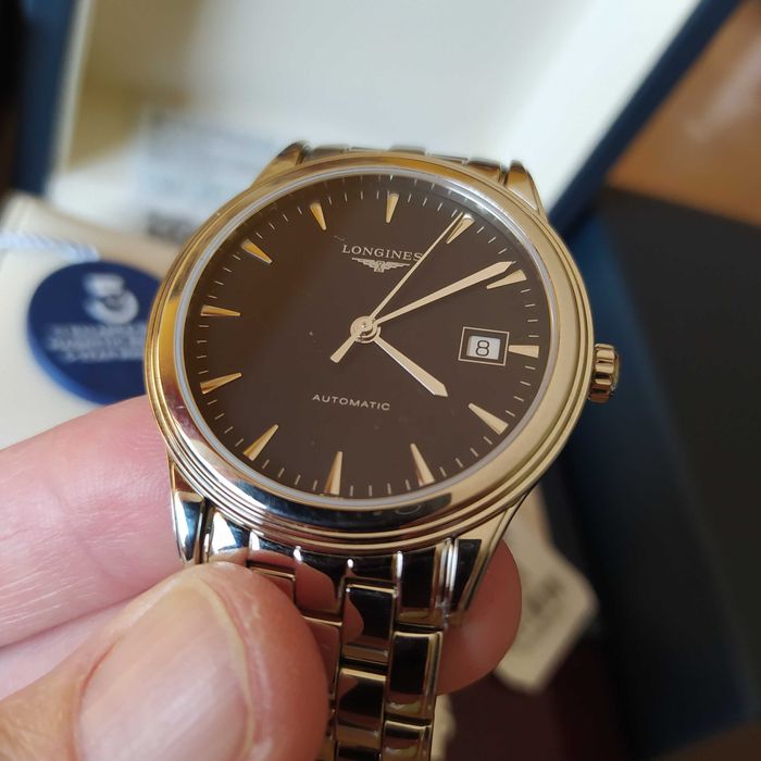 Колекция швейцарски часовници. ПОДАРЪК- нов кварцов часовник !