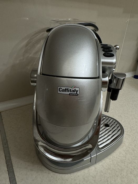 Кофемашина капсульная