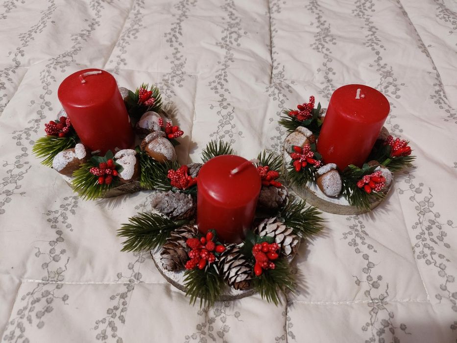 Коледни свещници