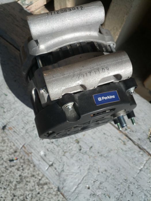 Алтернатор(генератор) 100А