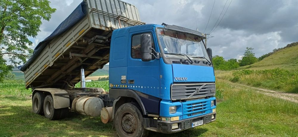 Vând Volvo  FH12