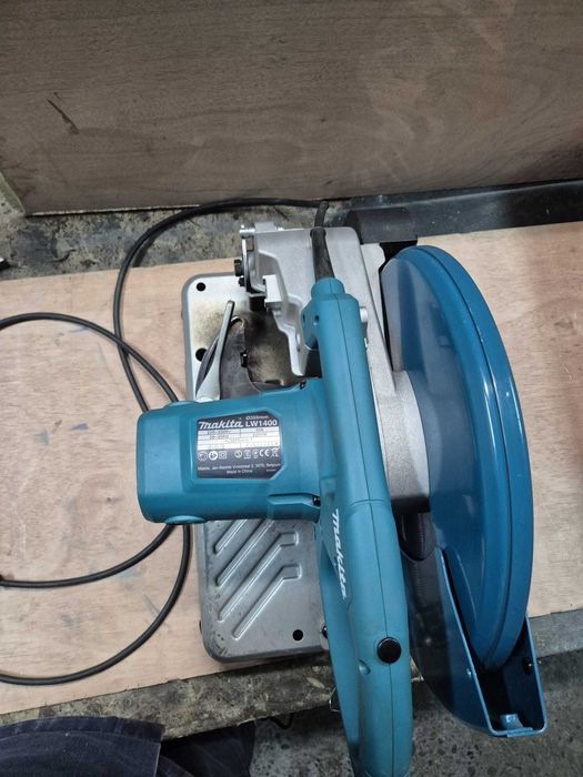 Debitator Metal Makita LW 1400 , 2200 w