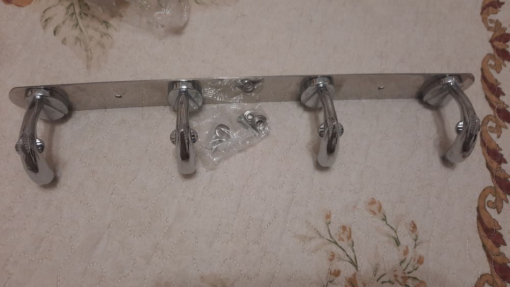 Вешалка,крючки для ванны