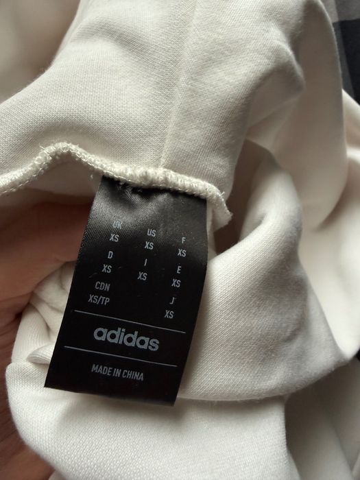 Hanorac alb Adidas