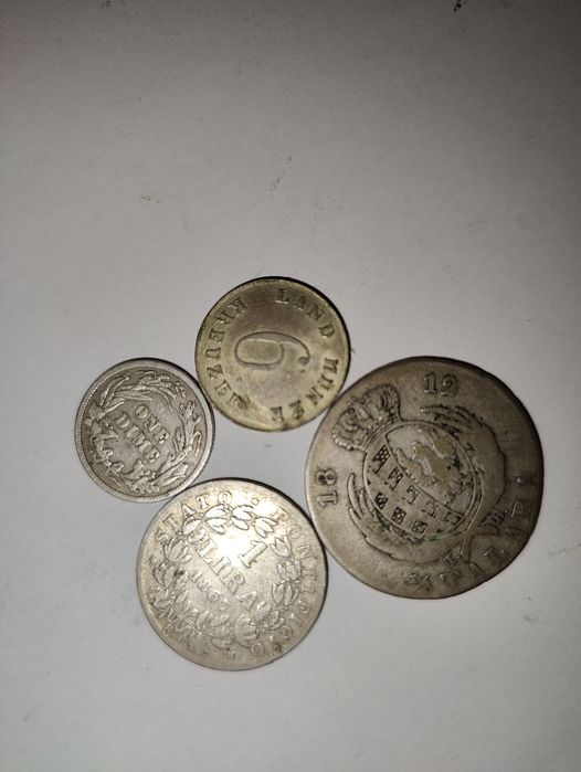 Vând monezi vechi din argint