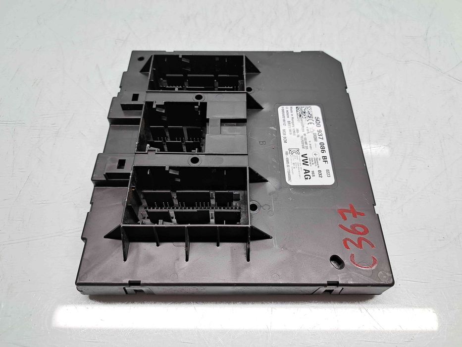 Modul confort Volkswagen Passat B8 (3G2) [Fabr 2015-prezent] 5Q093708