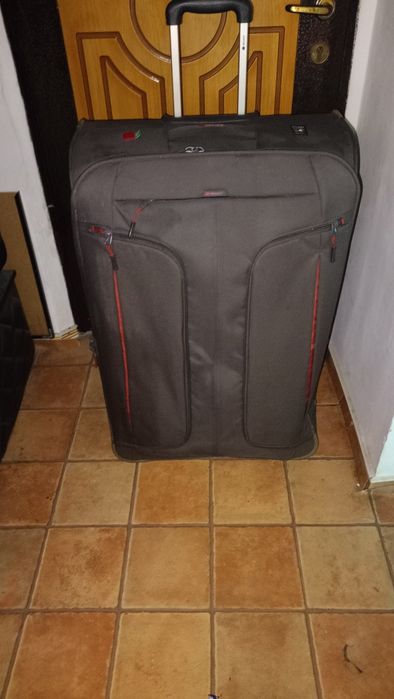 Geanta valiza troler