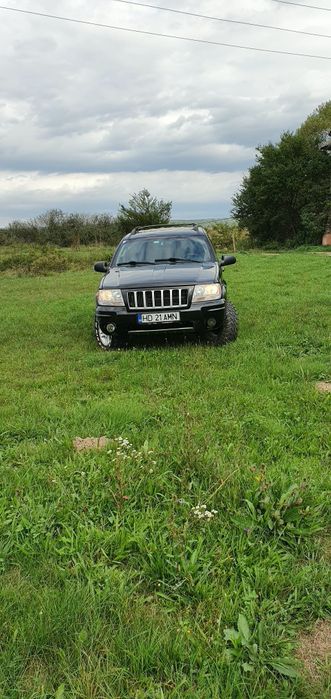 Vând jeep grand cheroche 2.7