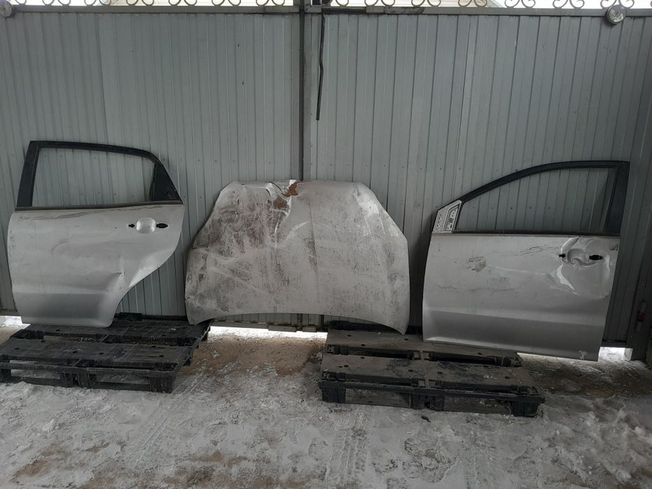 Запчасти  на саненг