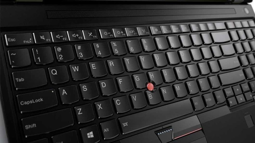Лаптоп Lenovo THINKPAD P50 E3-1535M V5 32GB 256GB M2000M FHD ГАРАНЦИЯ