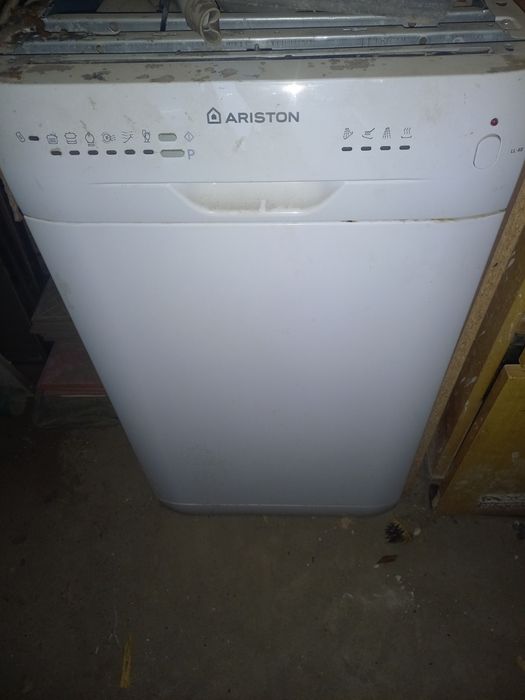 Продам посудомечная машина