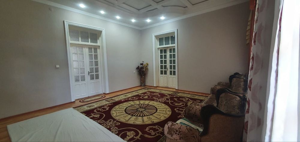 Uchastka hovli nazarbek