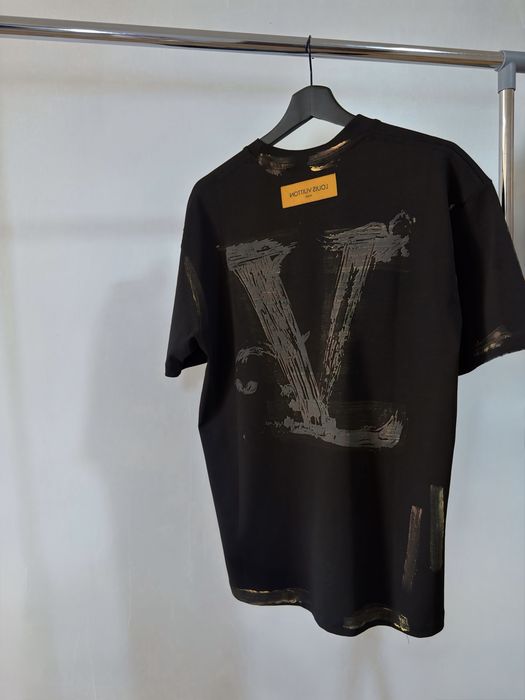 Tricou Louis Vuitton  Calitate Premium