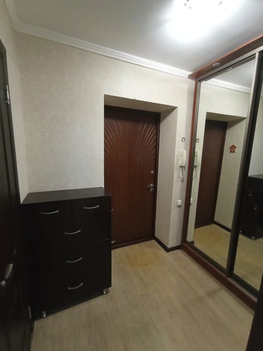 Продаётся 1 комн в центре, 11 школа
