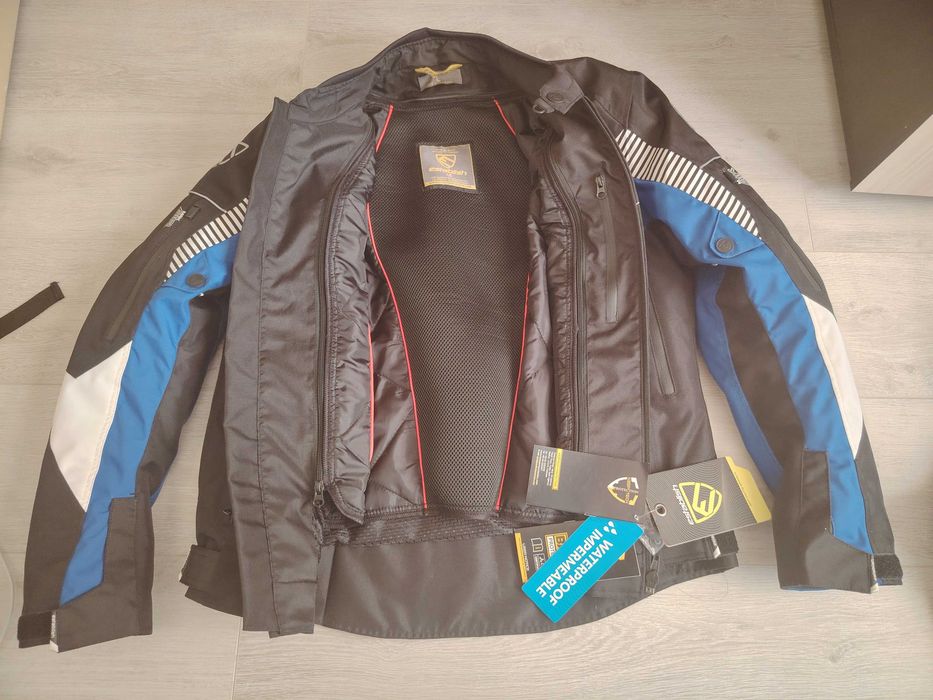 Мото яке с протектори