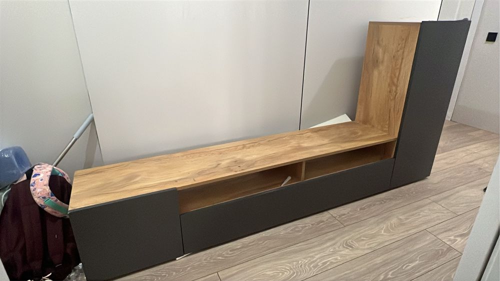 современная ТВ-тумба