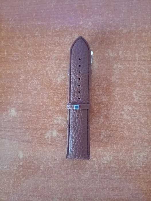 curea de ceas maro