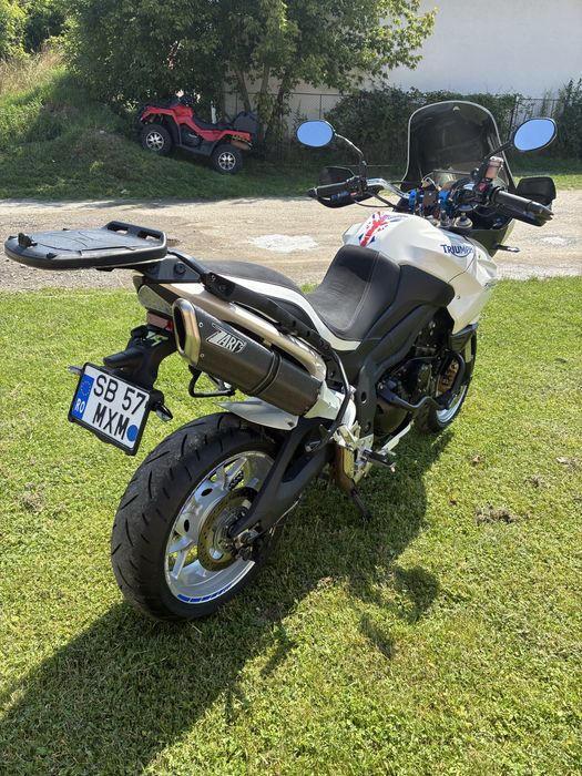 Triumph Tiger 1050 / 115cp / topcase / sidecase / ABS