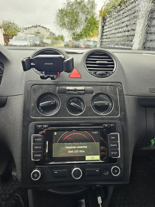 Volkswagen Caddy Life 1.6 benzina 105 Cai 7 persoane intretinut