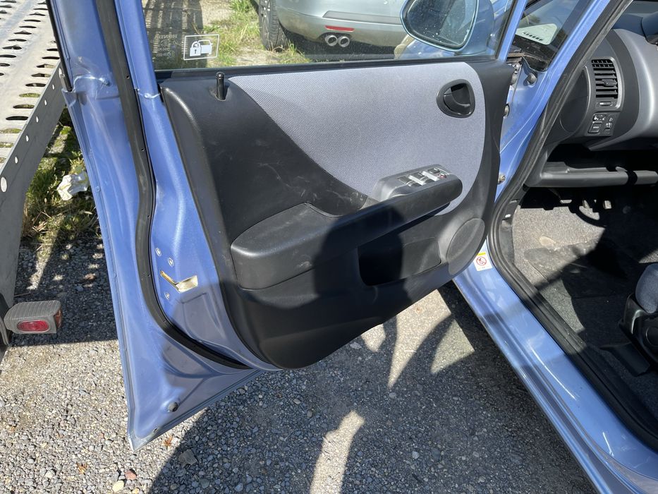 Honda Jazz 1.4 2003 На Части