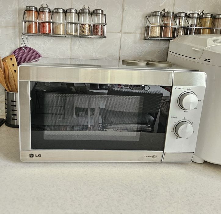 Микроволновка LG бу