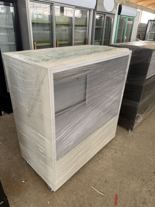 Кондитерский холодильник(витринный)