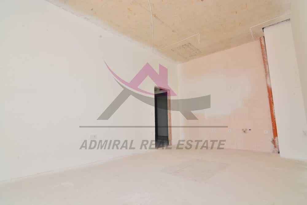 Продава се Двустаен апартамент в Варна, Младост 1 - 56 кв.м за 1661 €/кв.м - Снимка #2