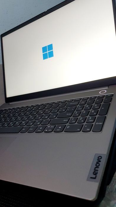 Lenovo Thinkbook 15 G4 IAP с Подставкой и сделаю скидку