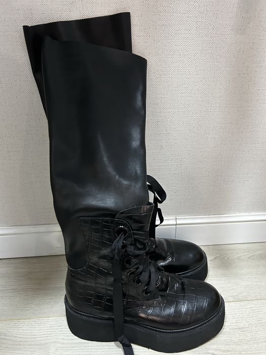 Сапоги женские кожаные новые!