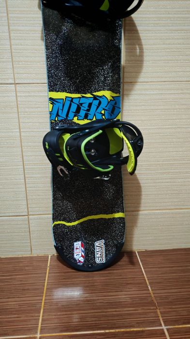 Placa snowboard nitro 130-132- legaturi boots Burton