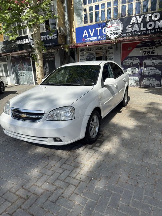 Lacetti 2 poz 2009 IDEAL
