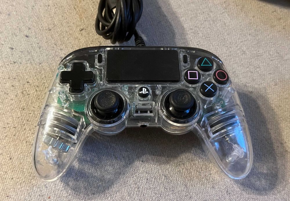 Set 2 Controllere Nacon Compact PS4 Transparent USB Originale