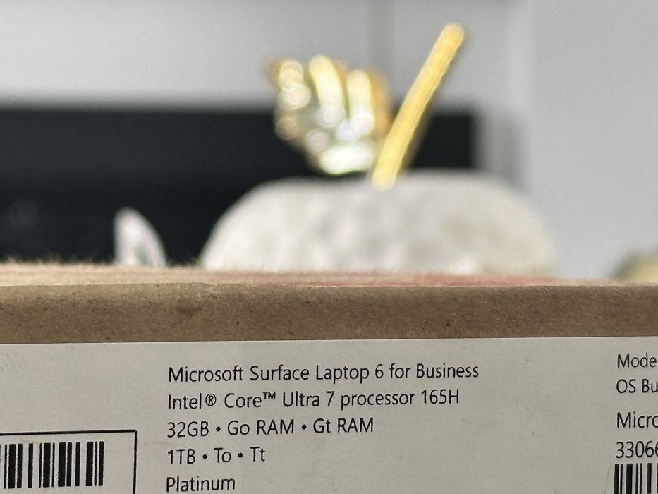 Microsoft Surface Laptop 6 for Business 15”, Ultra 7 / 32gb ram / 1Tb.