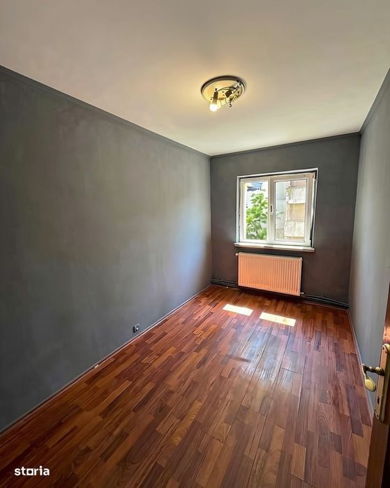 3 camere decomandat, etaj 2, centrala proprie, Lapus Electroputere Mal