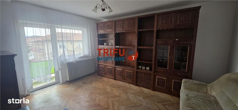 Apartament de vanzare cu 3 camere, 2 balcoane si 2 bai
